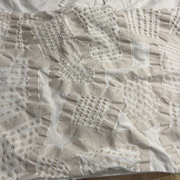 West Elm Modern Geo Standard Shams Set Of 2 White beige neutral farmhouse boho - Picture 6 of 7